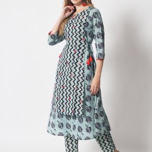 Naira Pattern Cotton Kurta Set