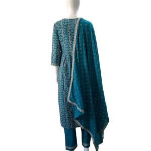 Naira Pattern Cotton Kurta Set